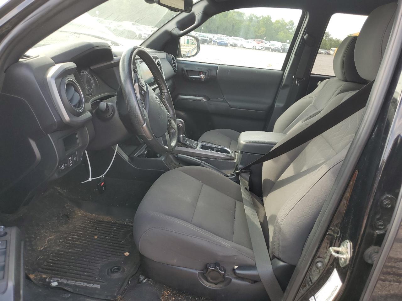 2019 Toyota Tacoma Double Cab VIN: 5TFCZ5AN2KX212015 Lot: 65015174