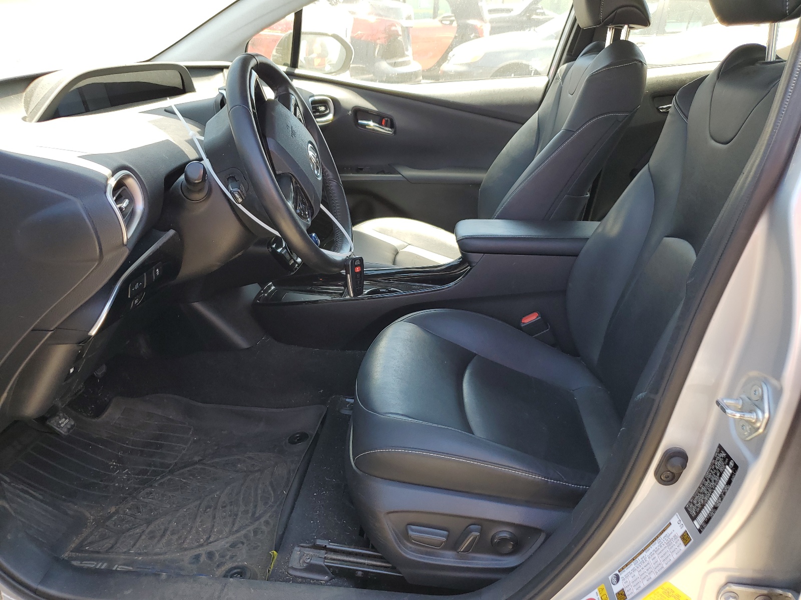 JTDKARFP1L3160020 2020 Toyota Prius Prime Le