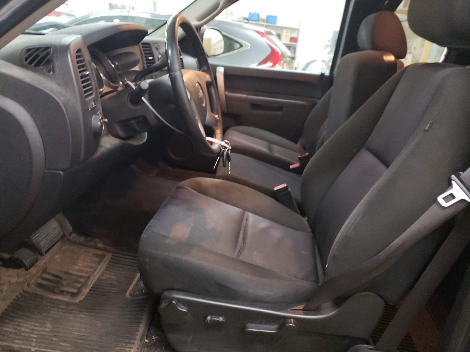 1GCRKSE37BZ100692 2011 Chevrolet Silverado K1500 Lt