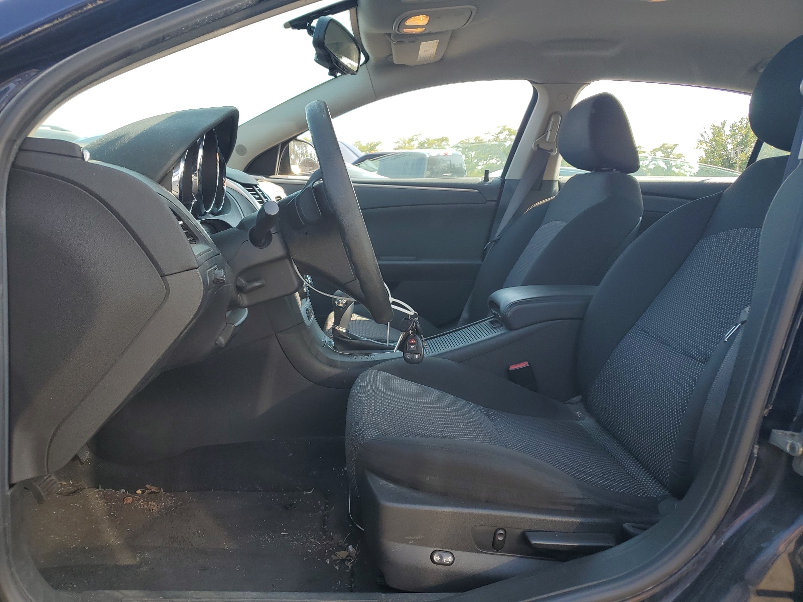 1G1ZC5EB8AF171866 2010 Chevrolet Malibu 1Lt