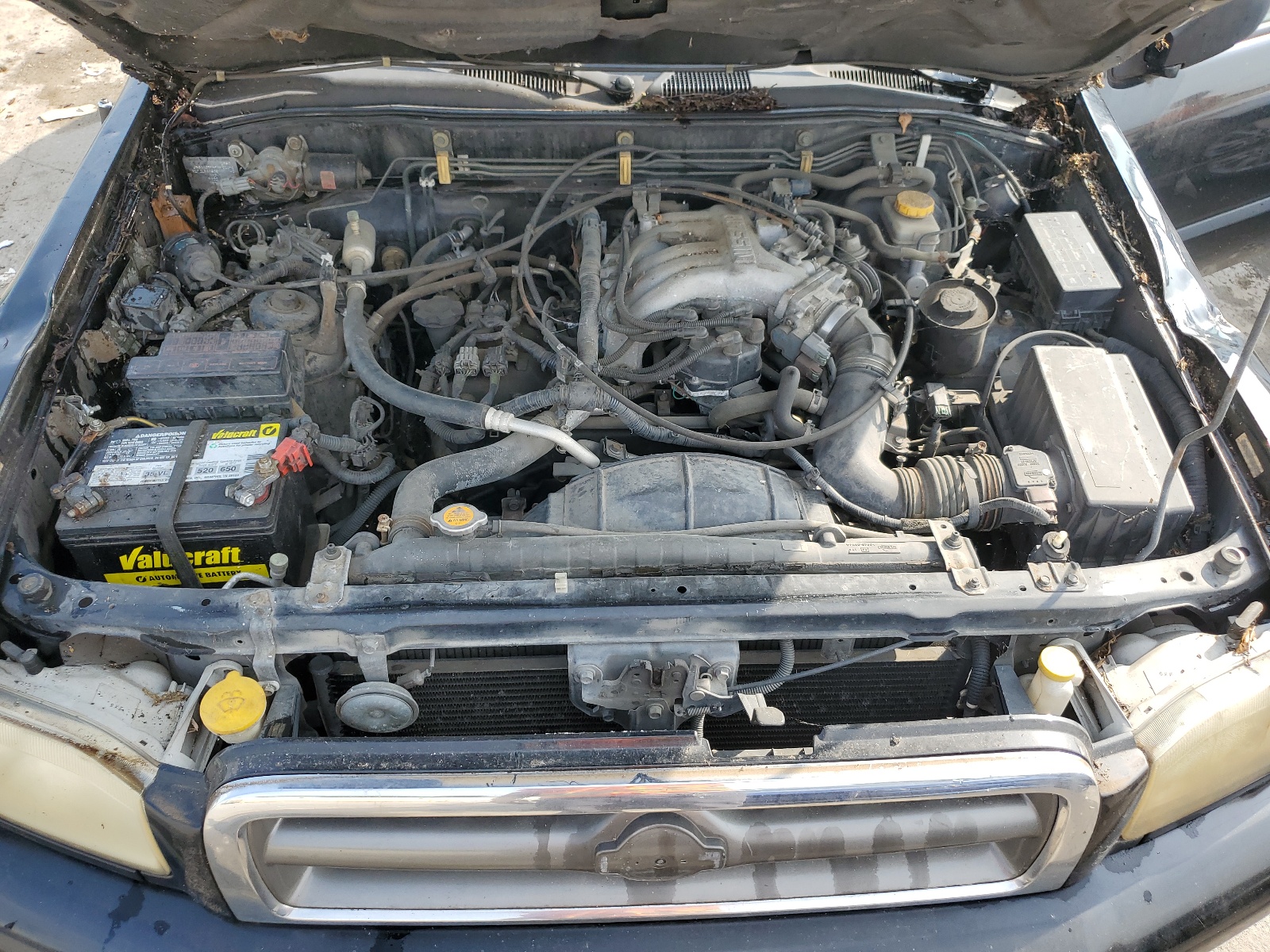 JN8AR07Y4YW421142 2000 Nissan Pathfinder Le