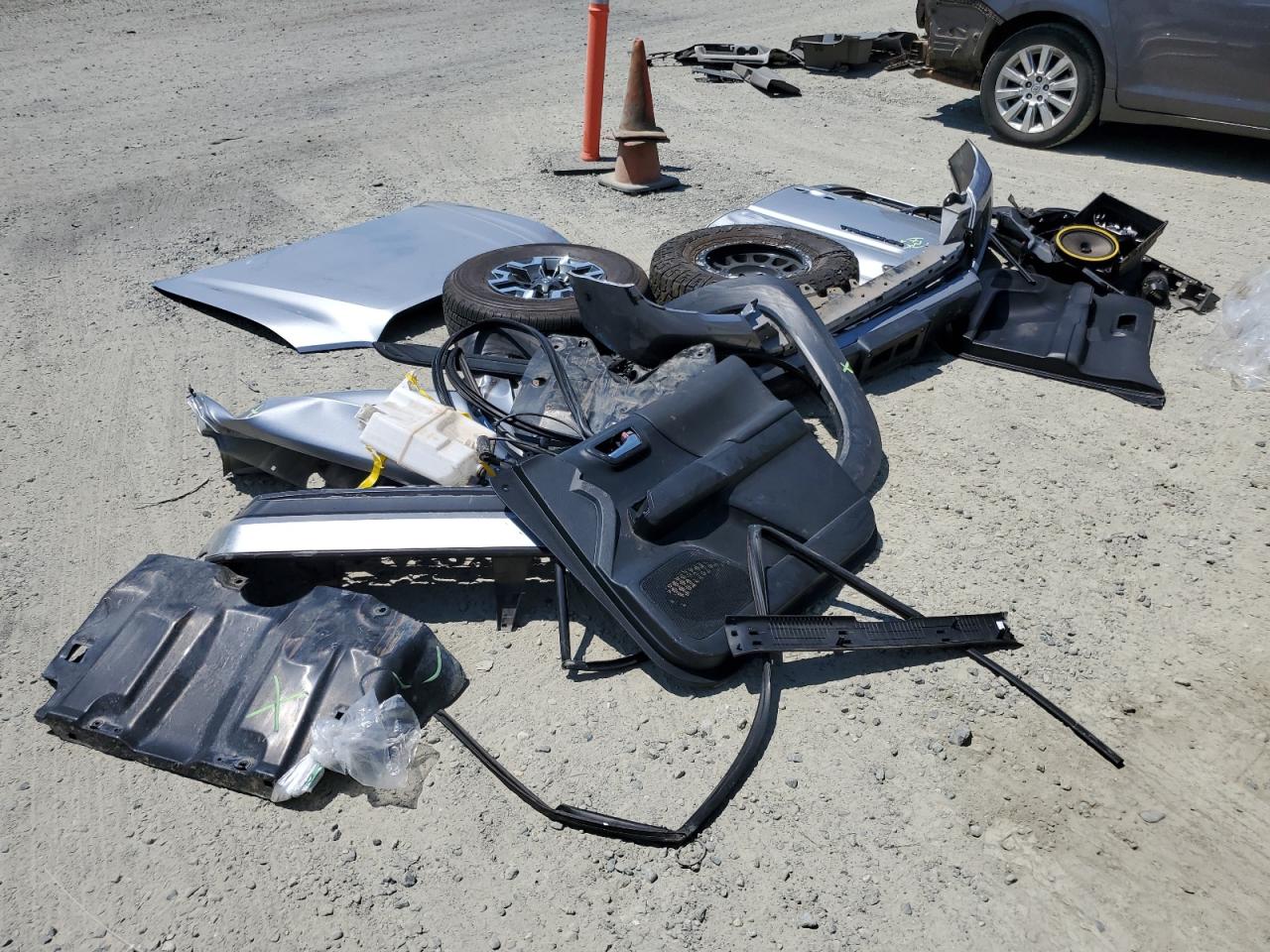 2019 Toyota Tacoma Double Cab VIN: 3TMDZ5BNXKM072949 Lot: 63547404