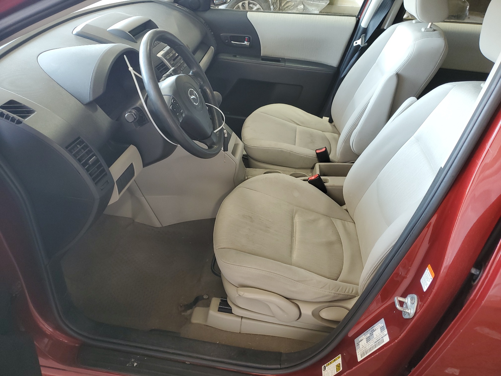 JM1CR293690350614 2009 Mazda 5