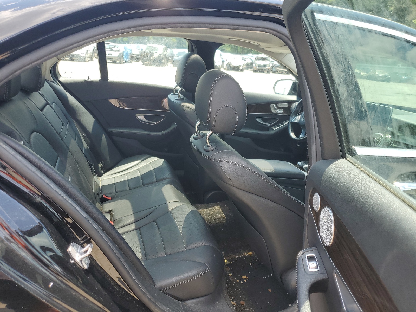 55SWF4KB1JU242893 2018 Mercedes-Benz C 300 4Matic