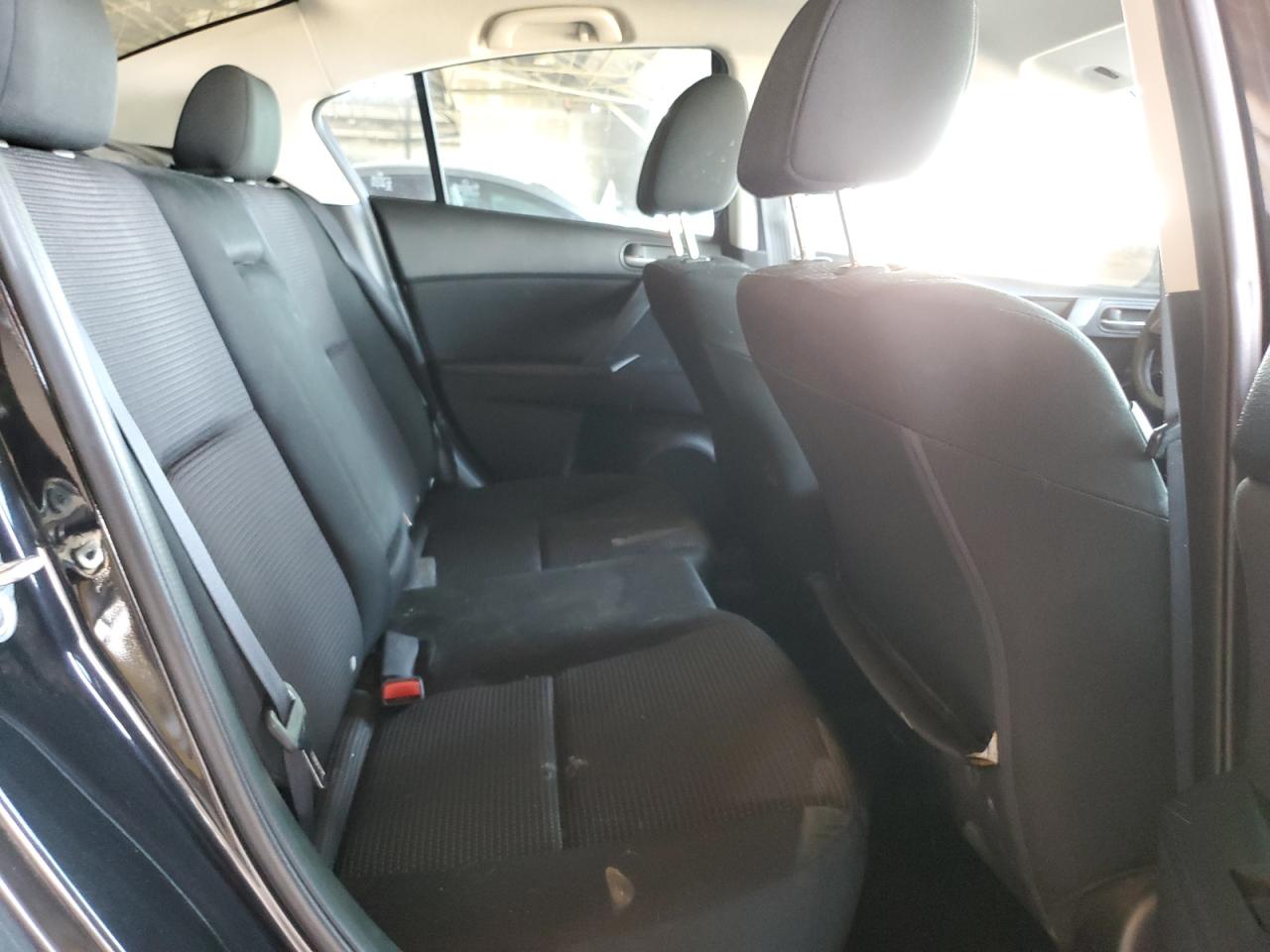 2012 Mazda 3 I VIN: JM1BL1V82C1658180 Lot: 64951494