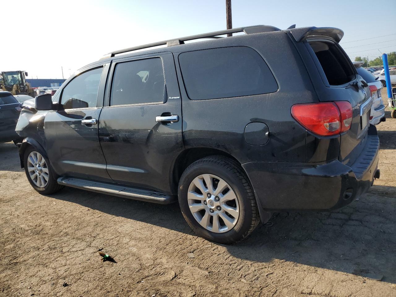 2012 Toyota Sequoia Platinum VIN: 5TDDW5G12CS058558 Lot: 64671184