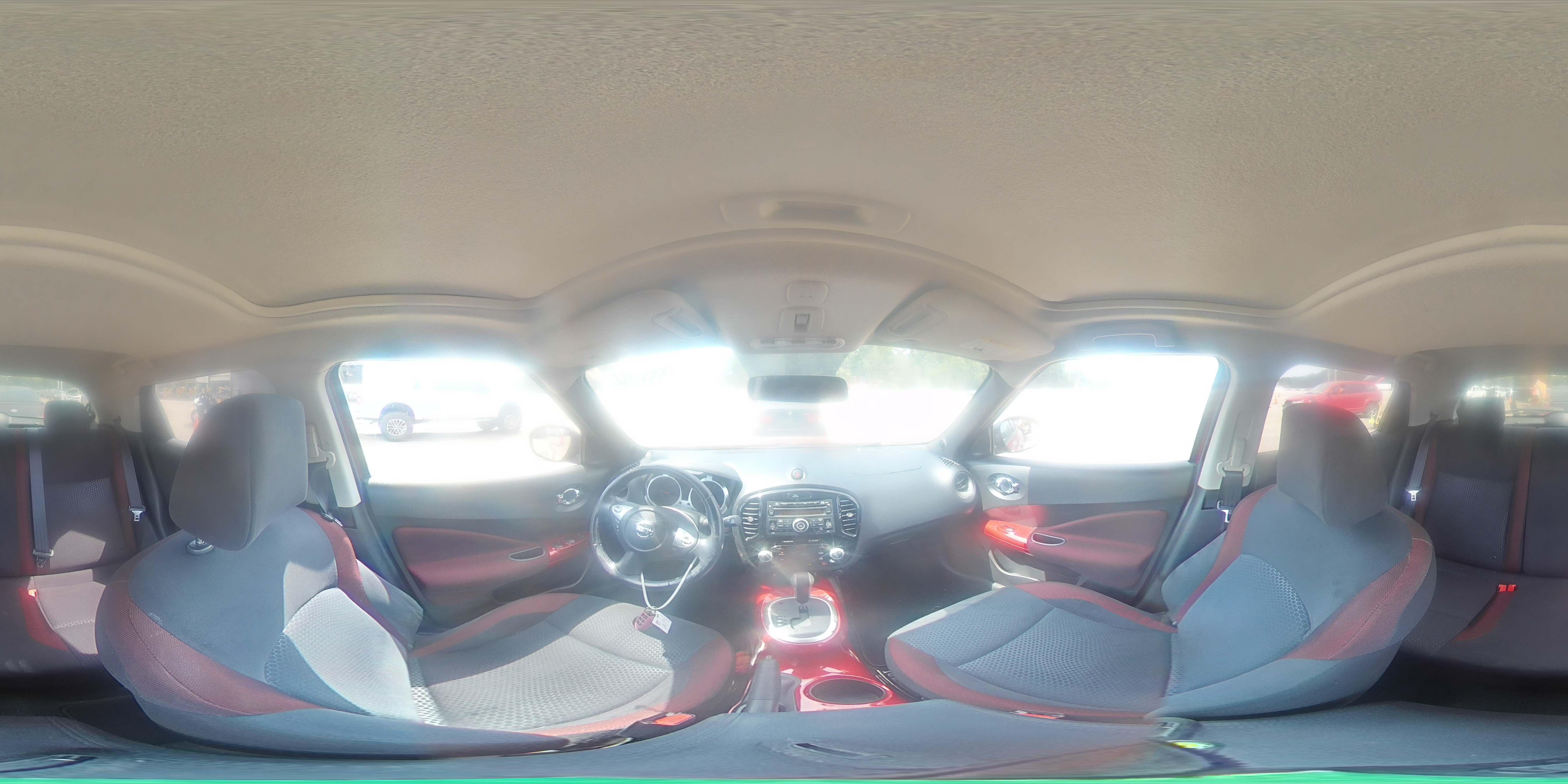 2014 Nissan Juke - Image 14