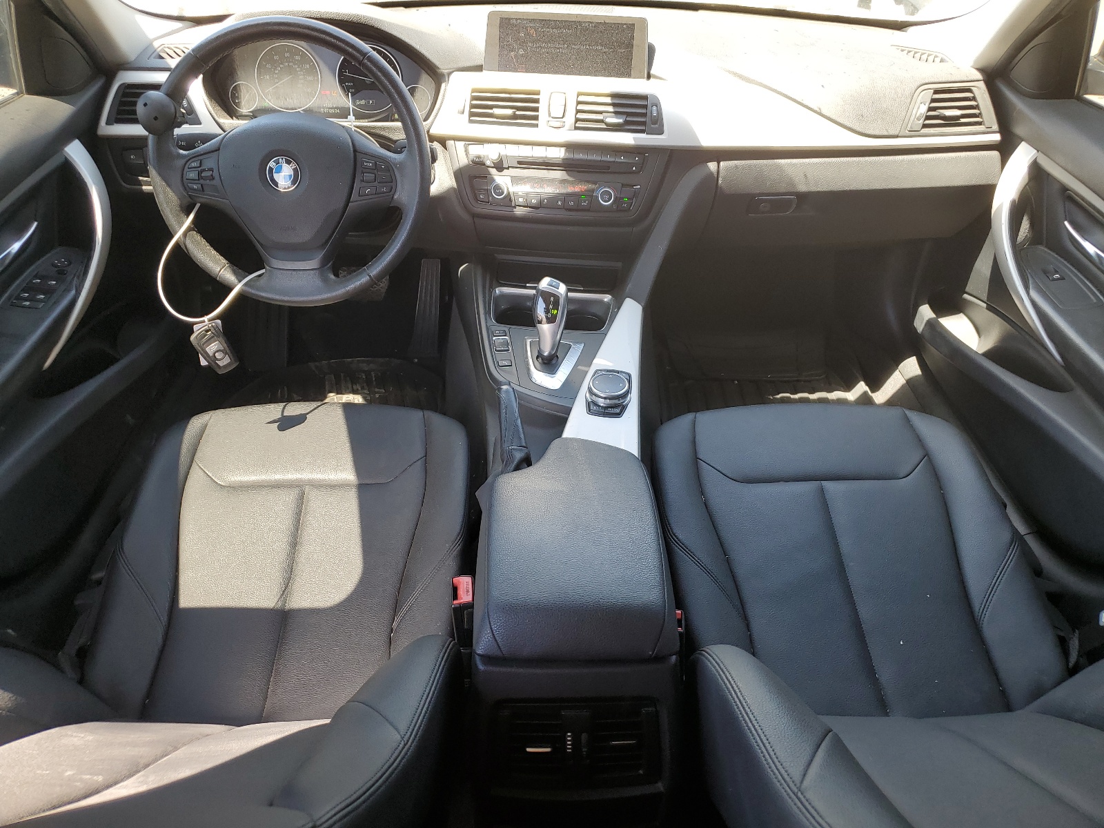 WBA3B1G58FNT04460 2015 BMW 320 I