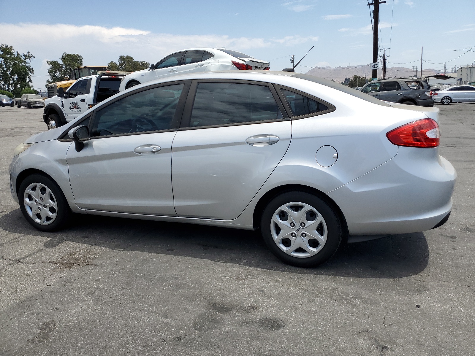 2012 Ford Fiesta S vin: 3FADP4AJXCM129415