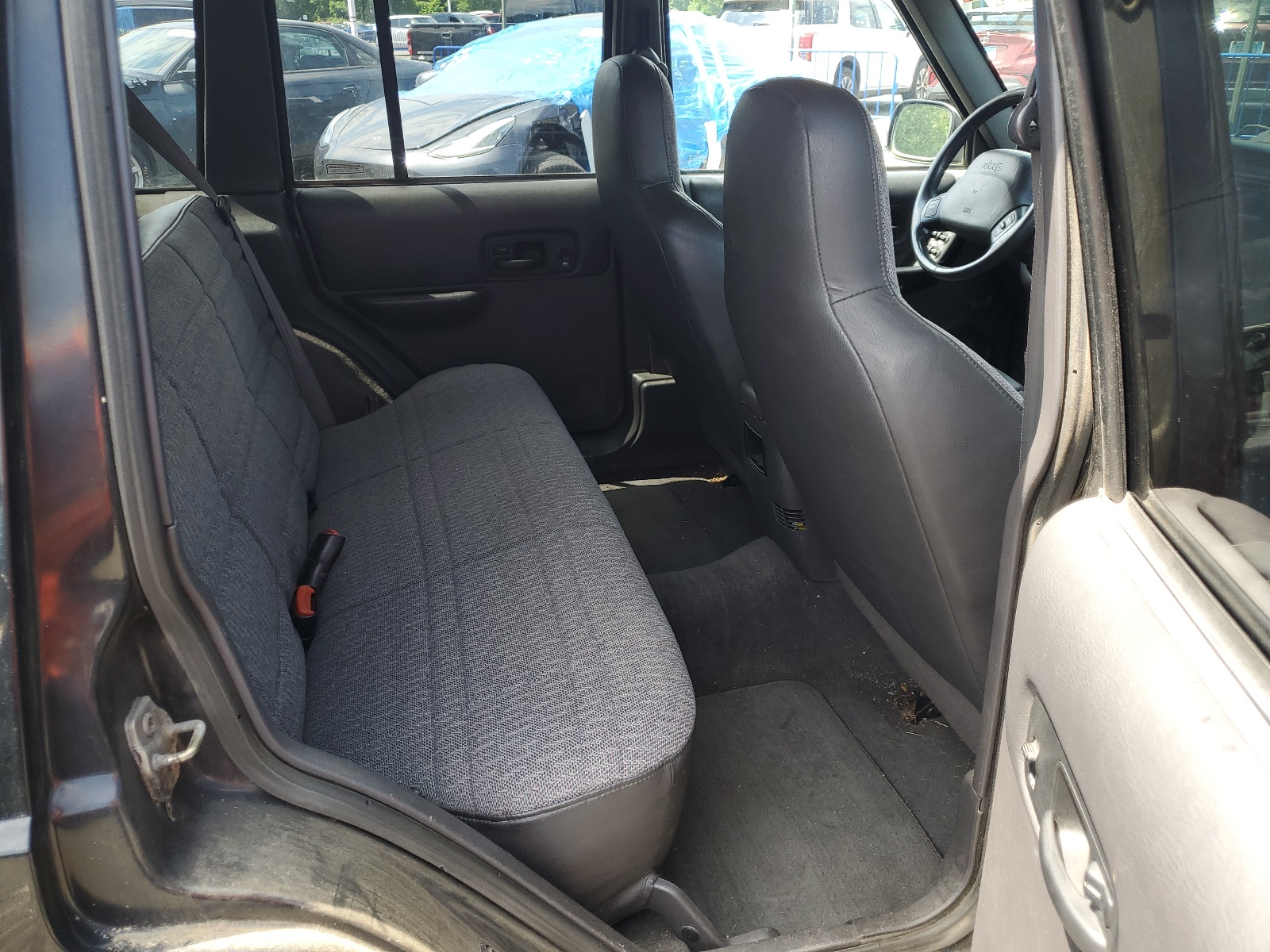 1J4FF68S6XL571383 1999 Jeep Cherokee Sport