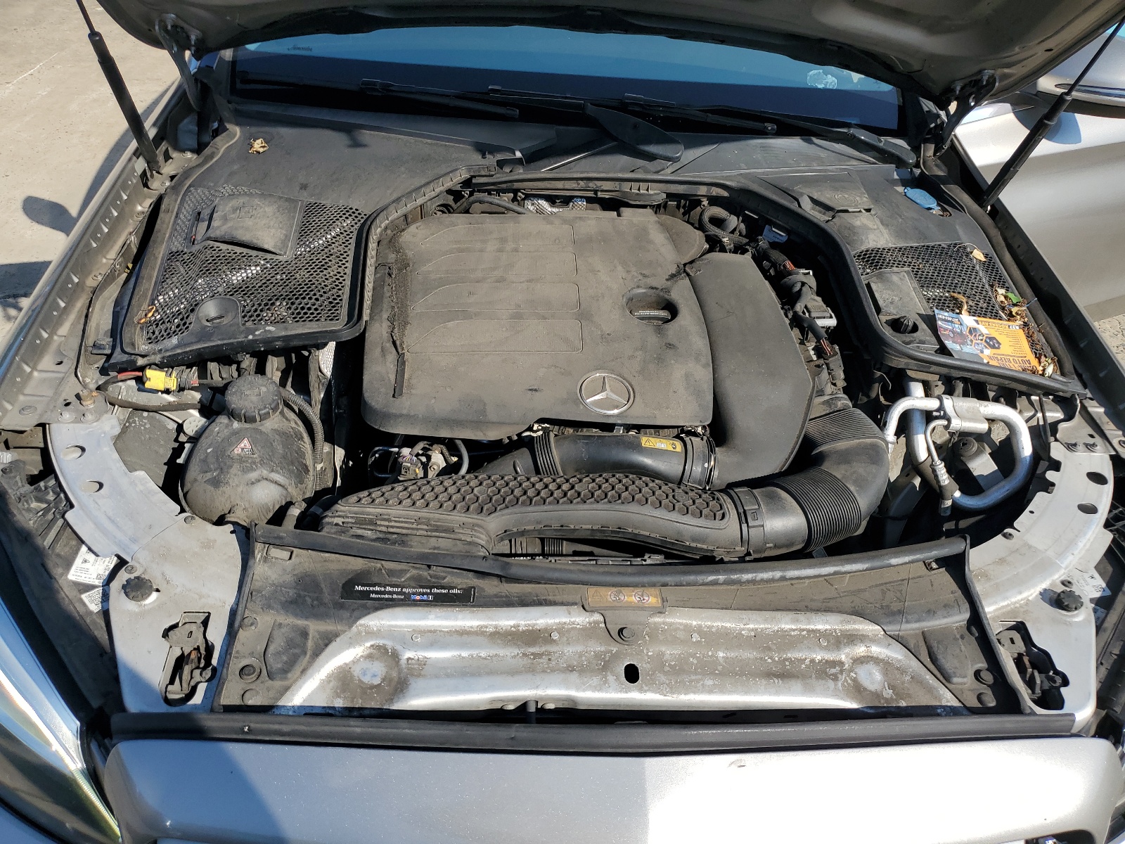 55SWF8DB6KU293697 2019 Mercedes-Benz C 300