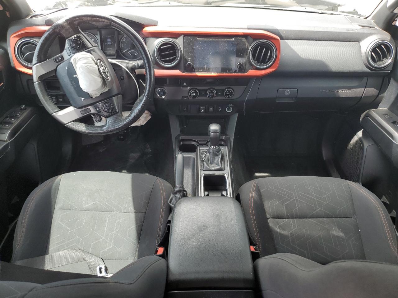 2018 Toyota Tacoma Double Cab VIN: 5TFAZ5CN5JX061044 Lot: 63591964