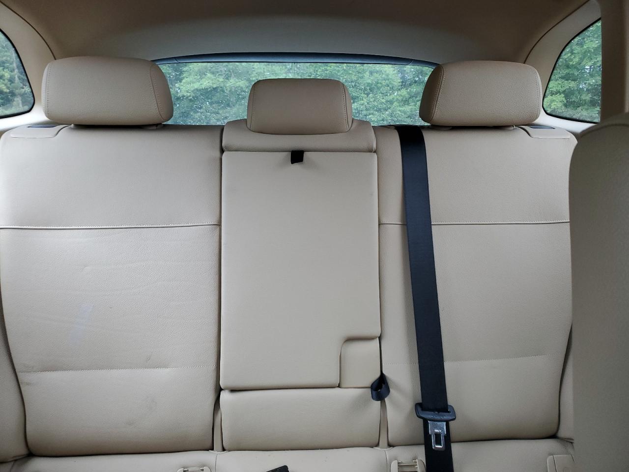 2015 BMW X1 xDrive28I VIN: WBAVL1C53FVY37134 Lot: 63247504