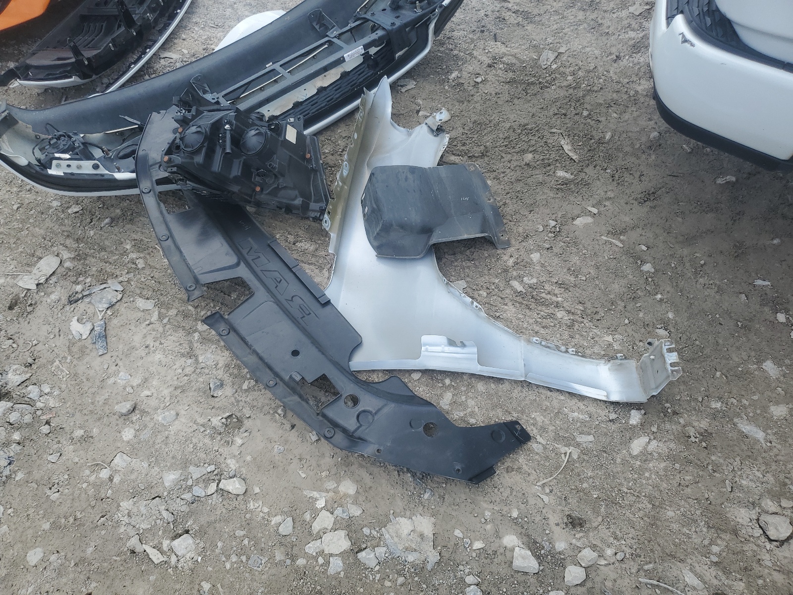 1C6SRFBT0KN608560 2019 Ram 1500 Big Horn/Lone Star