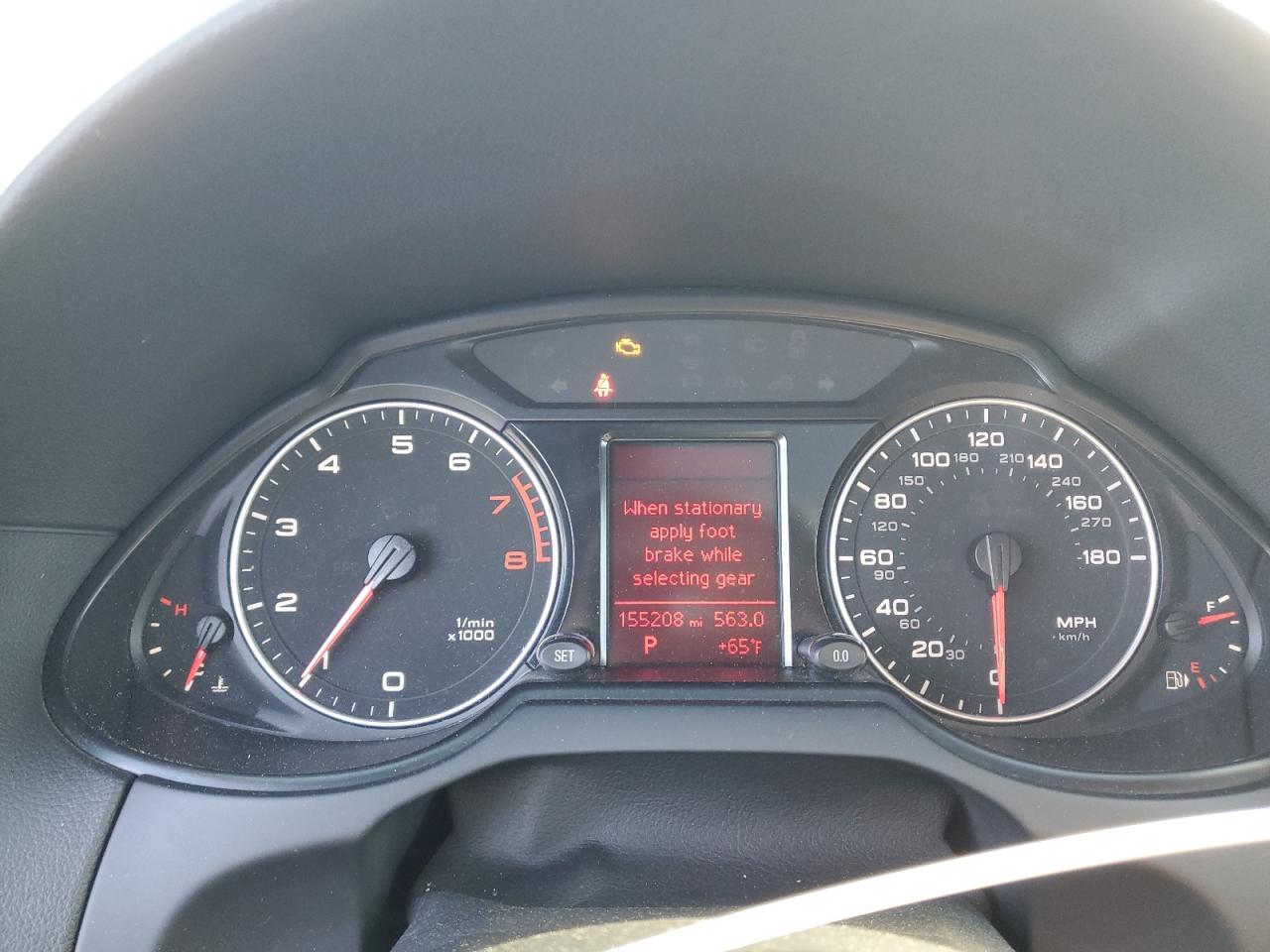 2011 Audi Q5 Premium VIN: WA1CFAFP2BA015600 Lot: 61668664