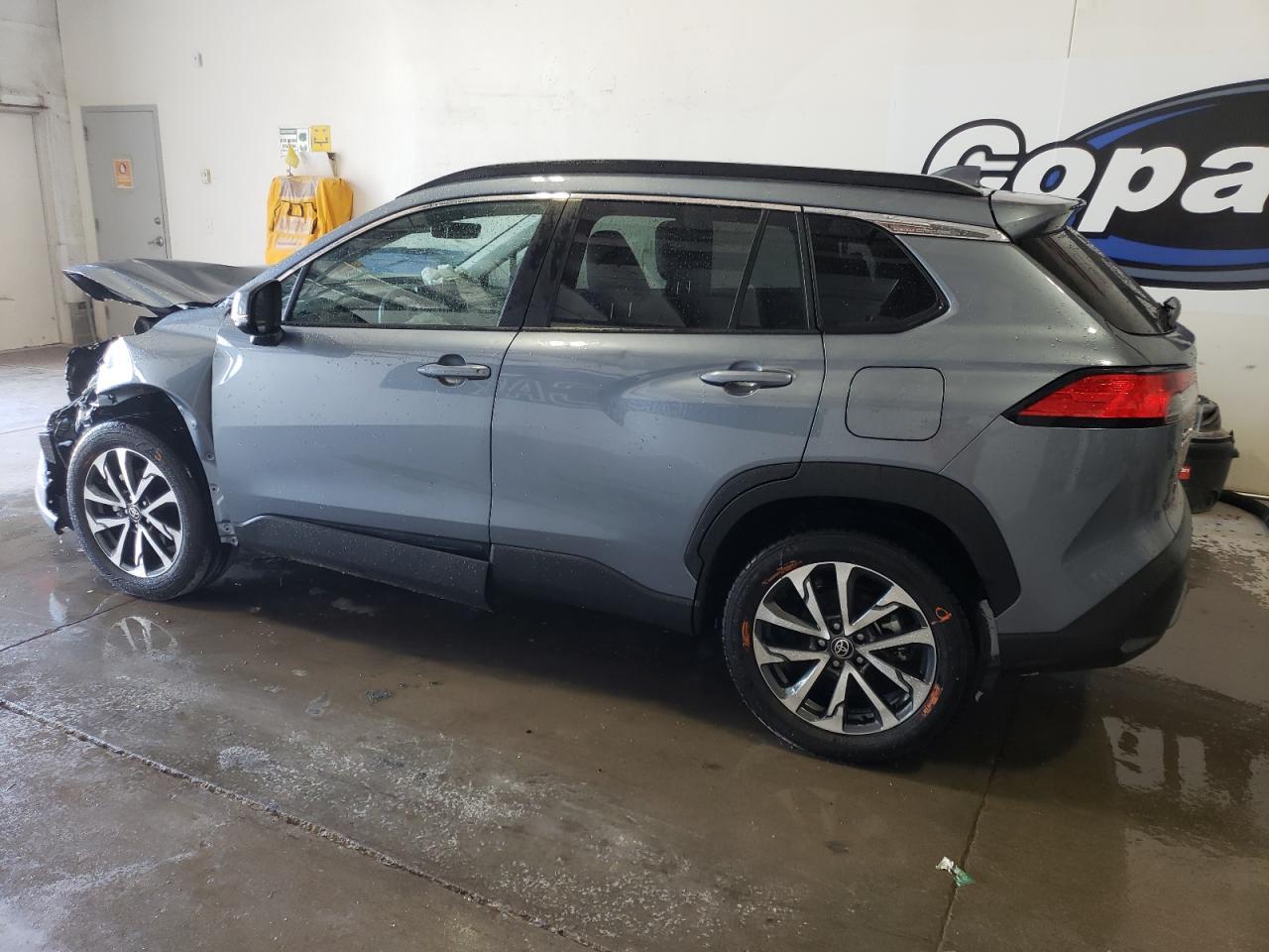 2023 Toyota Corolla Cross Xle VIN: 7MUEAABG7PV057456 Lot: 64848134