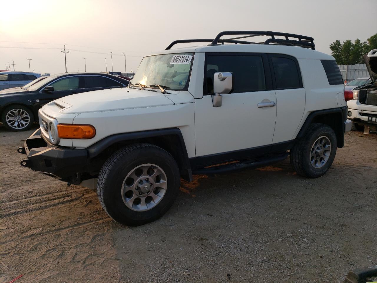 2011 Toyota Fj Cruiser VIN: JTEBU4BF5BK112222 Lot: 64017514