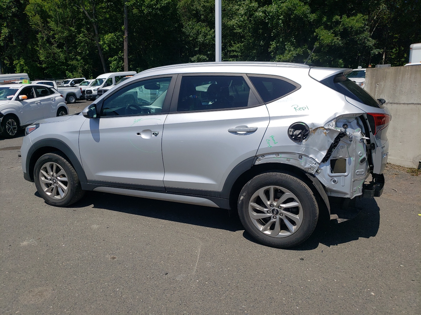 KM8J3CA41HU376527 2017 Hyundai Tucson Limited