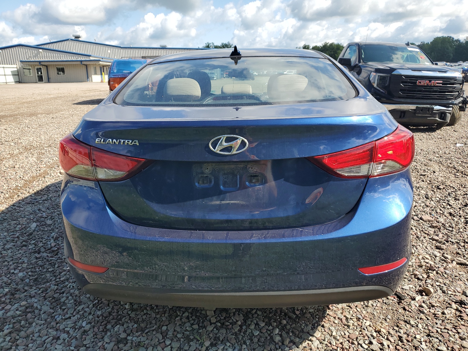 5NPDH4AE4GH795353 2016 Hyundai Elantra Se