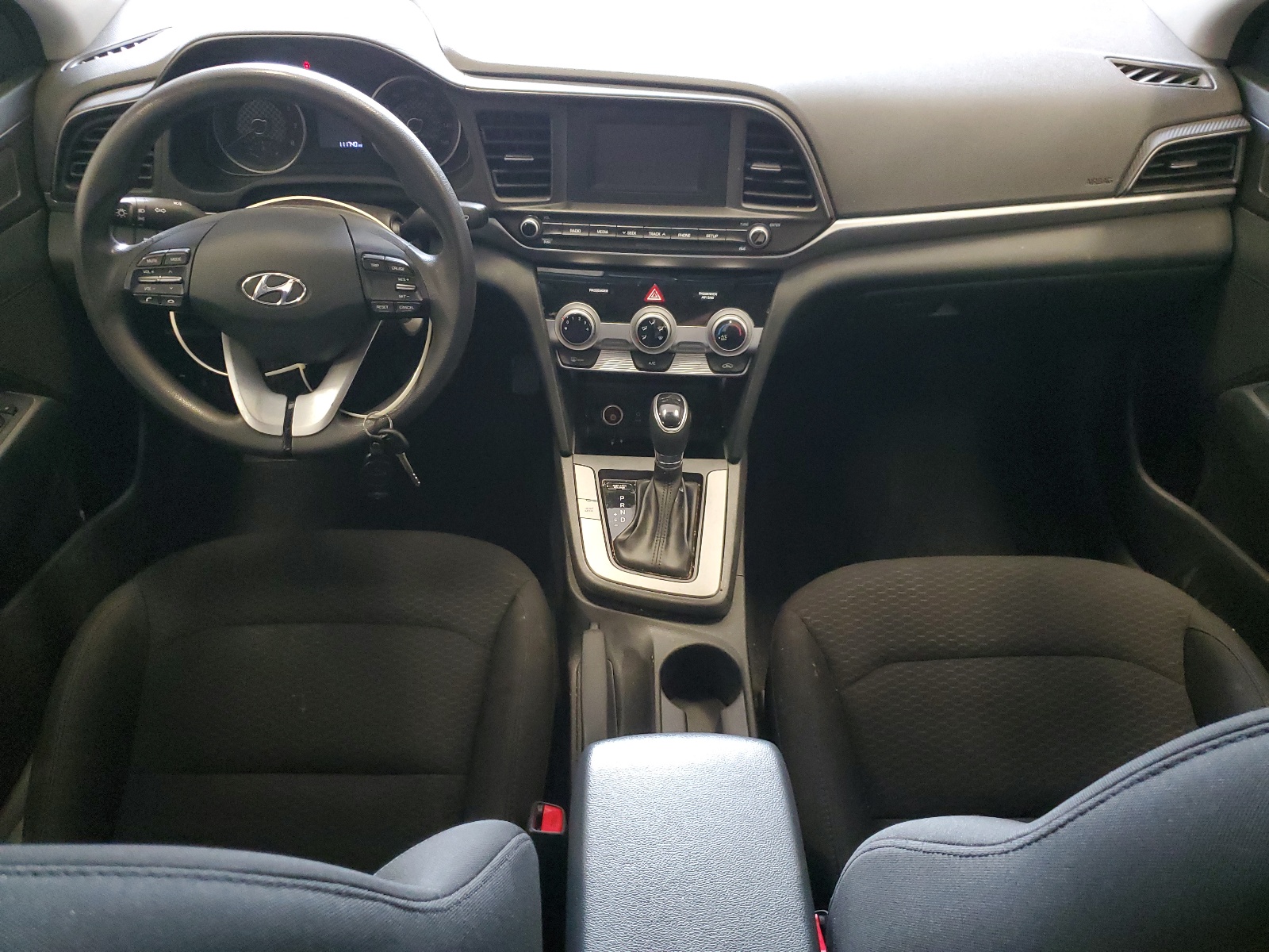 5NPD74LF1KH448046 2019 Hyundai Elantra Se