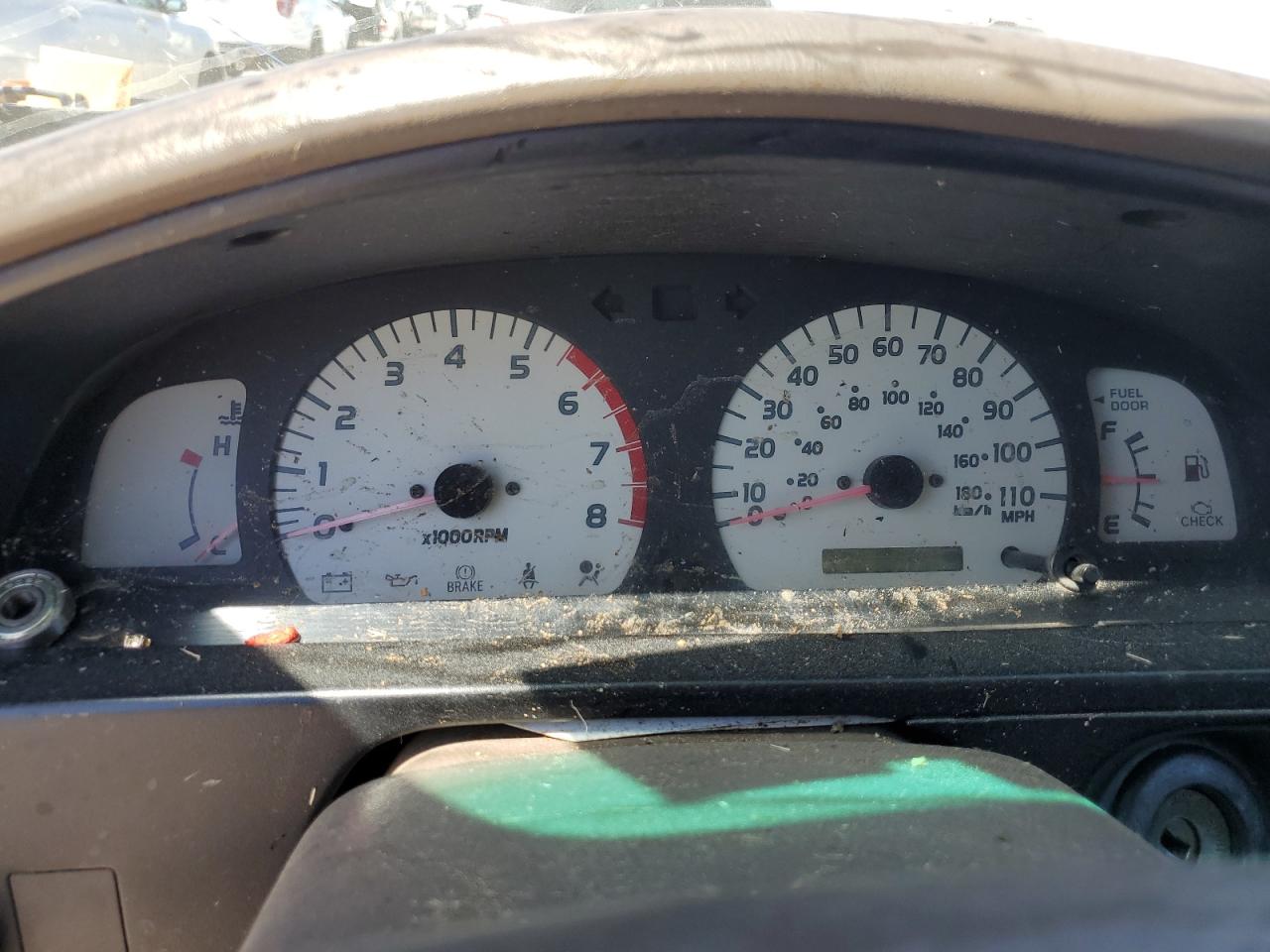 2002 Toyota Tacoma Xtracab VIN: 5TEVL52N52Z010710 Lot: 63469424