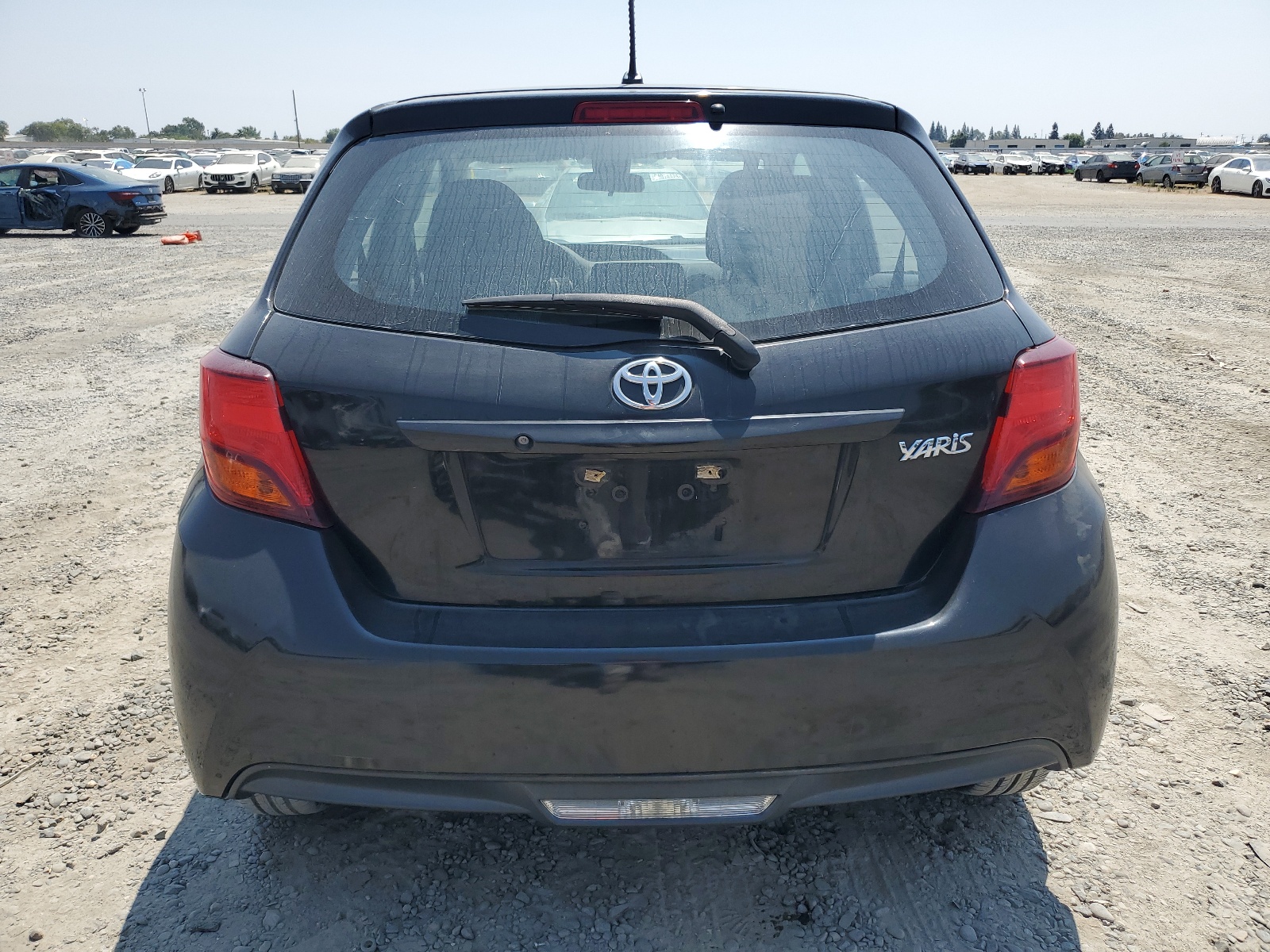 VNKKTUD34HA076698 2017 Toyota Yaris L