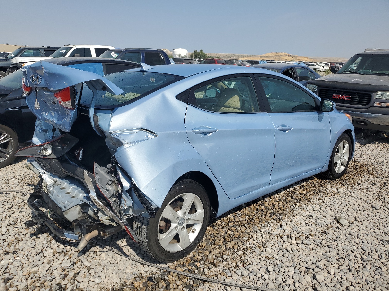 2013 Hyundai Elantra Gls vin: KMHDH4AE5DU570355