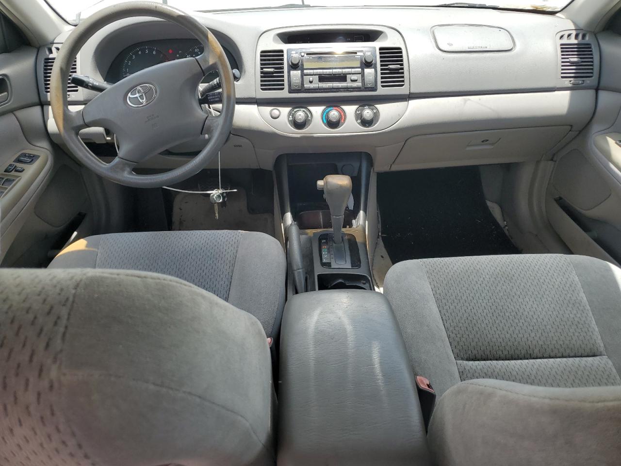 2004 Toyota Camry Le VIN: 4T1BE32K34U859944 Lot: 63968414