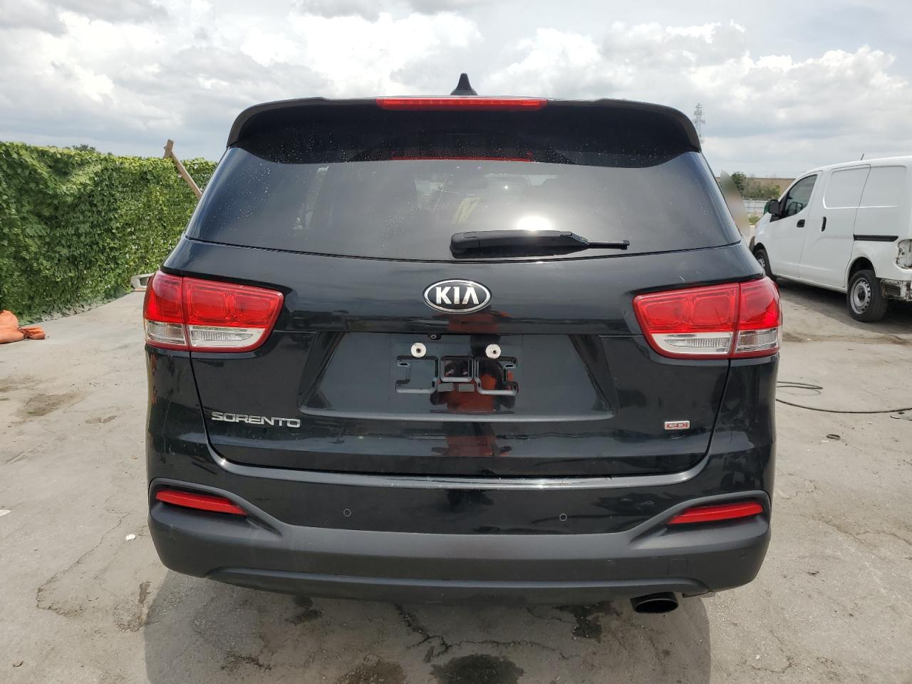 5XYPG4A34HG245786 2017 Kia Sorento Lx