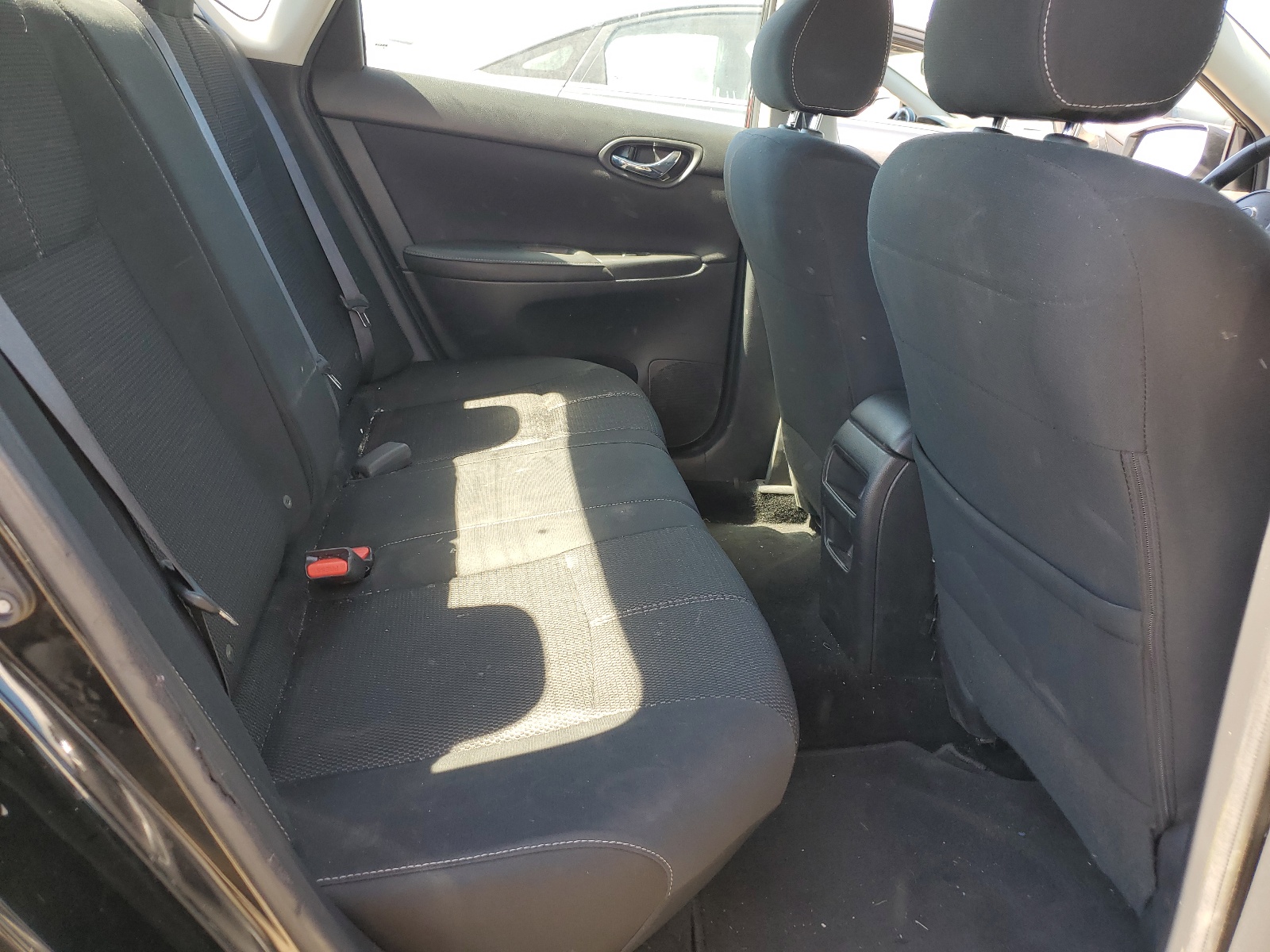 3N1AB7AP6JY254017 2018 Nissan Sentra S