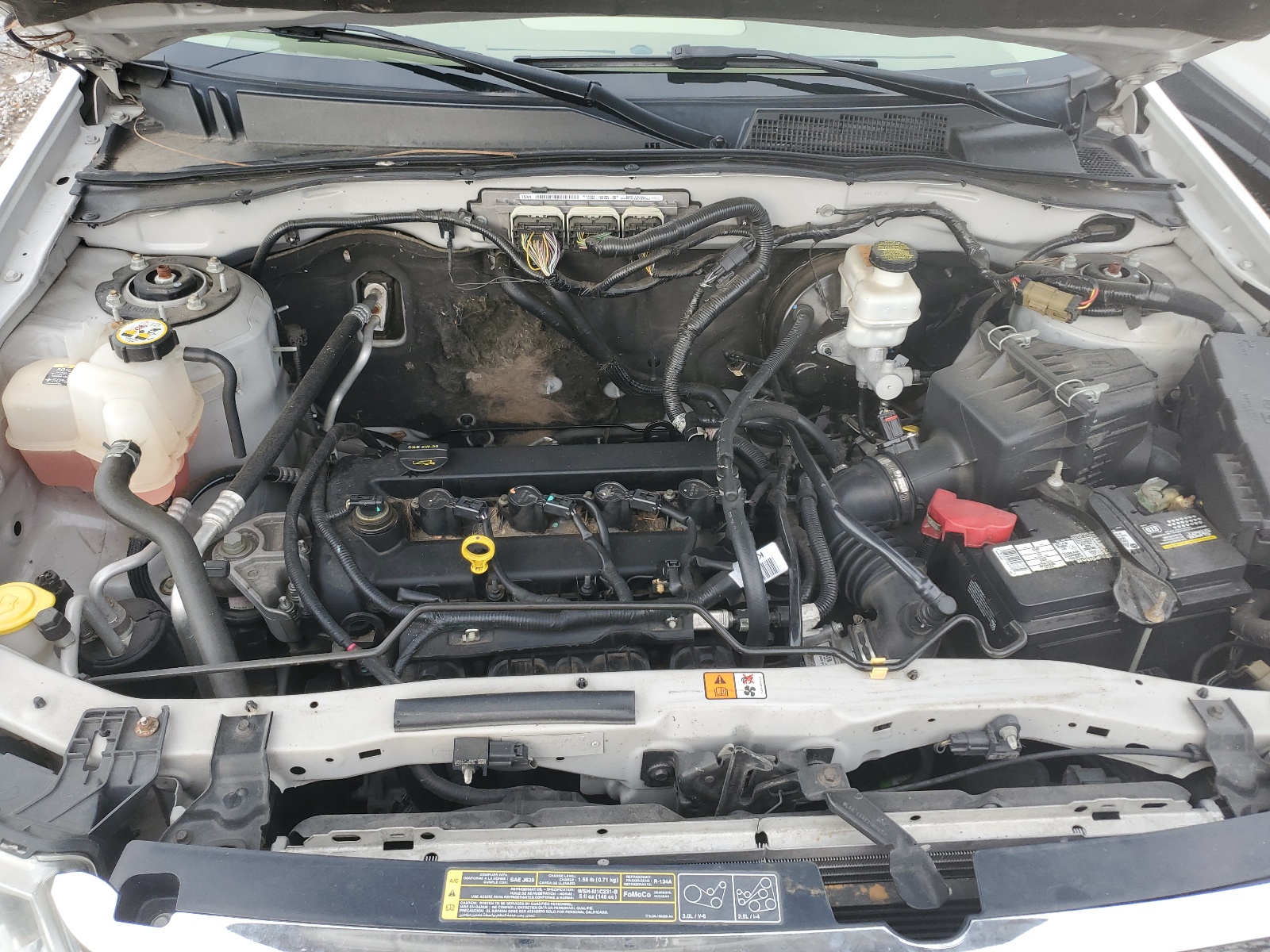 1FMCU0E77CKB13228 2012 Ford Escape Limited