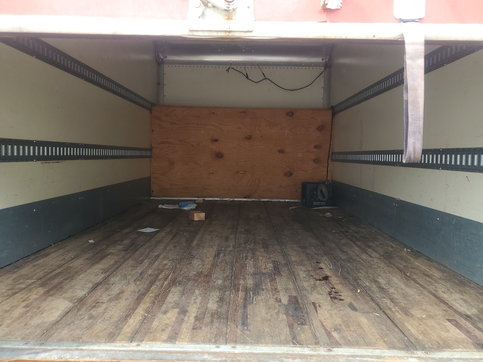 1FDXE4FS2ADA99829 2010 Ford Econoline E450 Super Duty Cutaway Van