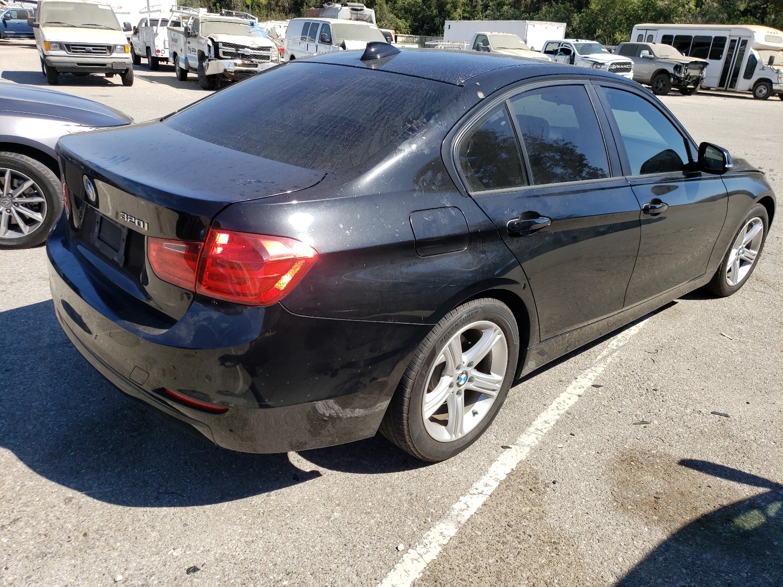 2013 BMW 320 I vin: WBA3B1C55DK130626