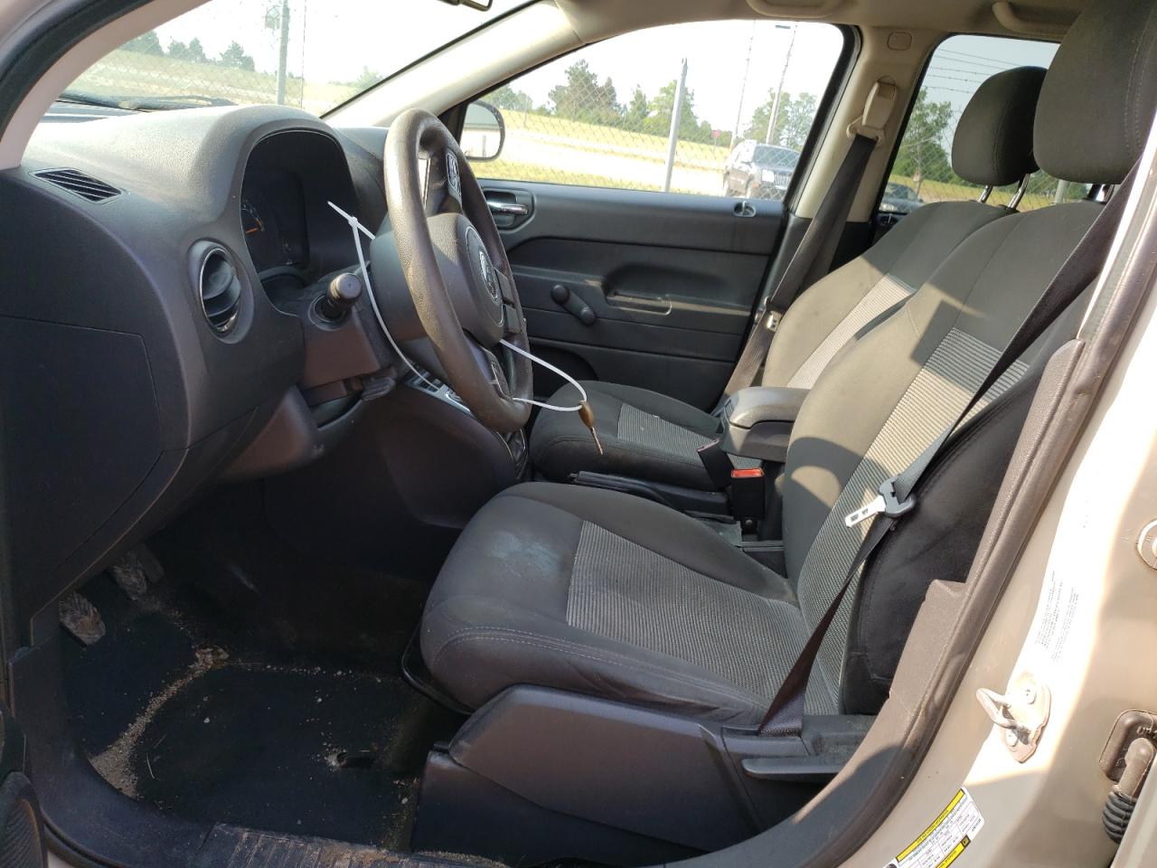 2016 Jeep Compass Sport VIN: 1C4NJCBA5GD815436 Lot: 64241804