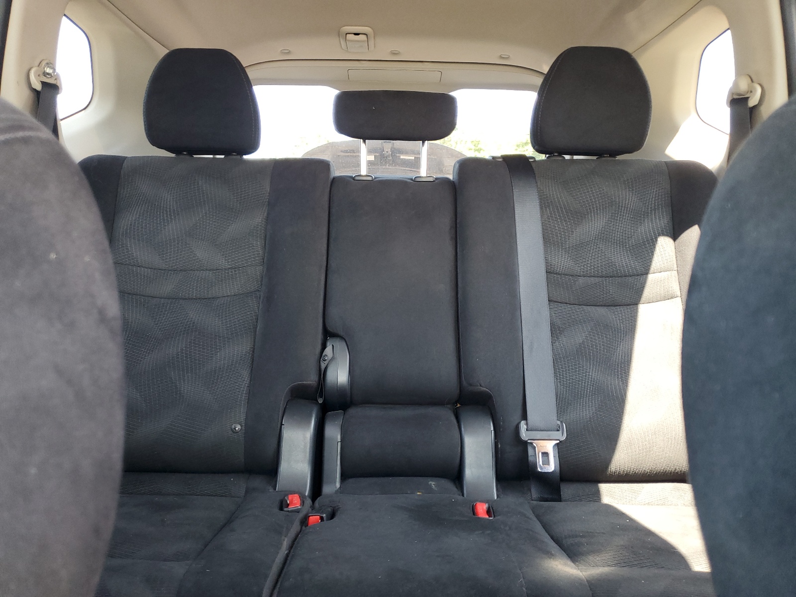 5N1AT2MV8FC835537 2015 Nissan Rogue S