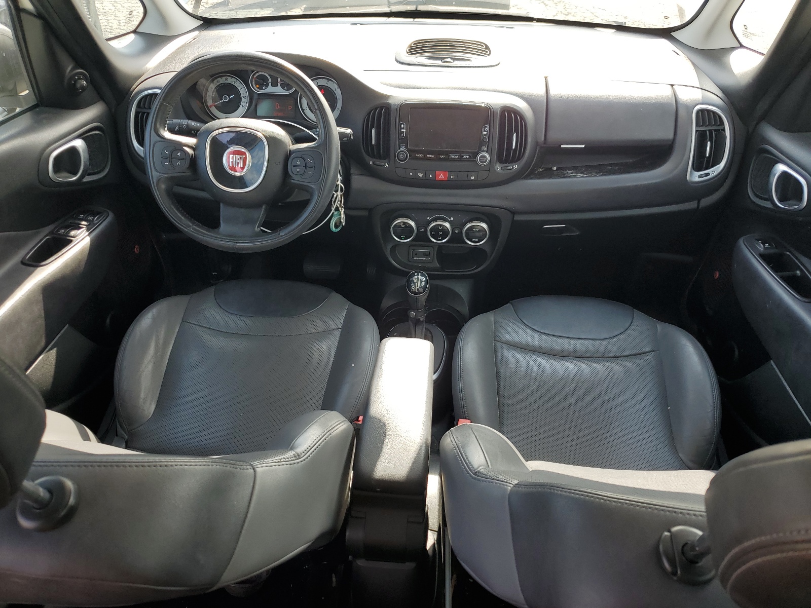ZFBCFADH5HZ038559 2017 Fiat 500L Trekking
