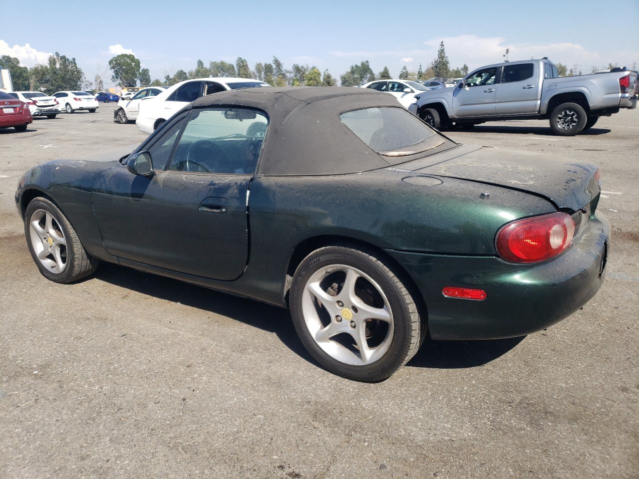 2001 Mazda Mx-5 Miata Base VIN: JM1NB353410206217 Lot: 62875744