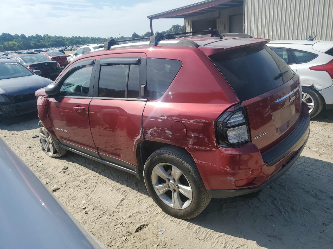 1C4NJDBB2GD713347 2016 JEEP COMPASS - Image 2