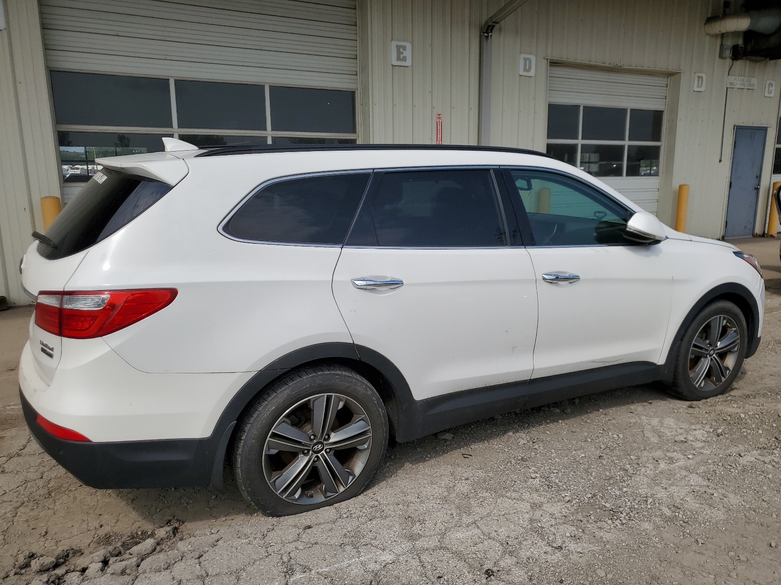 2016 Hyundai Santa Fe Se Ultimate vin: KM8SRDHF9GU138696