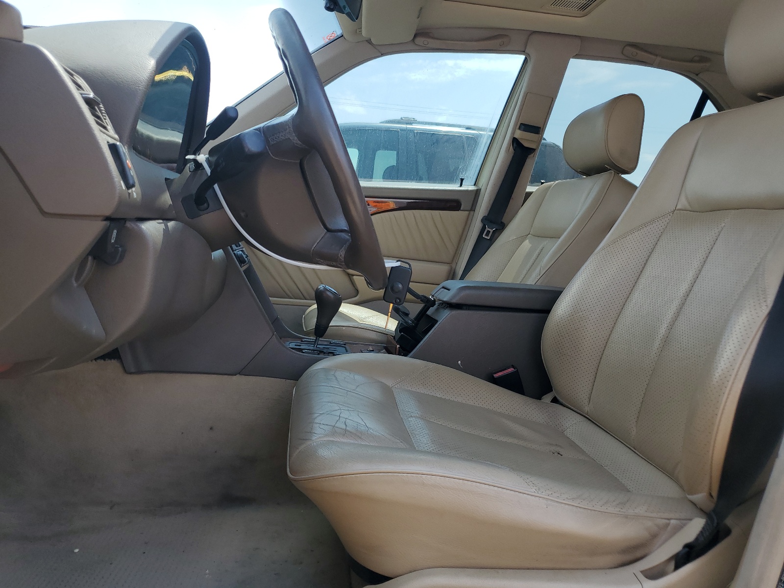 WDBHA28E4TF366247 1996 Mercedes-Benz C 280