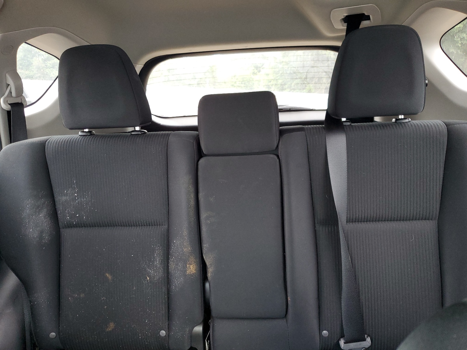 2T3ZFREV4JW444851 2018 Toyota Rav4 Le