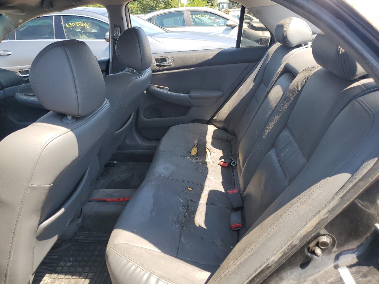 2005 Honda Accord Ex VIN: 1HGCM56755A163295 Lot: 62759604