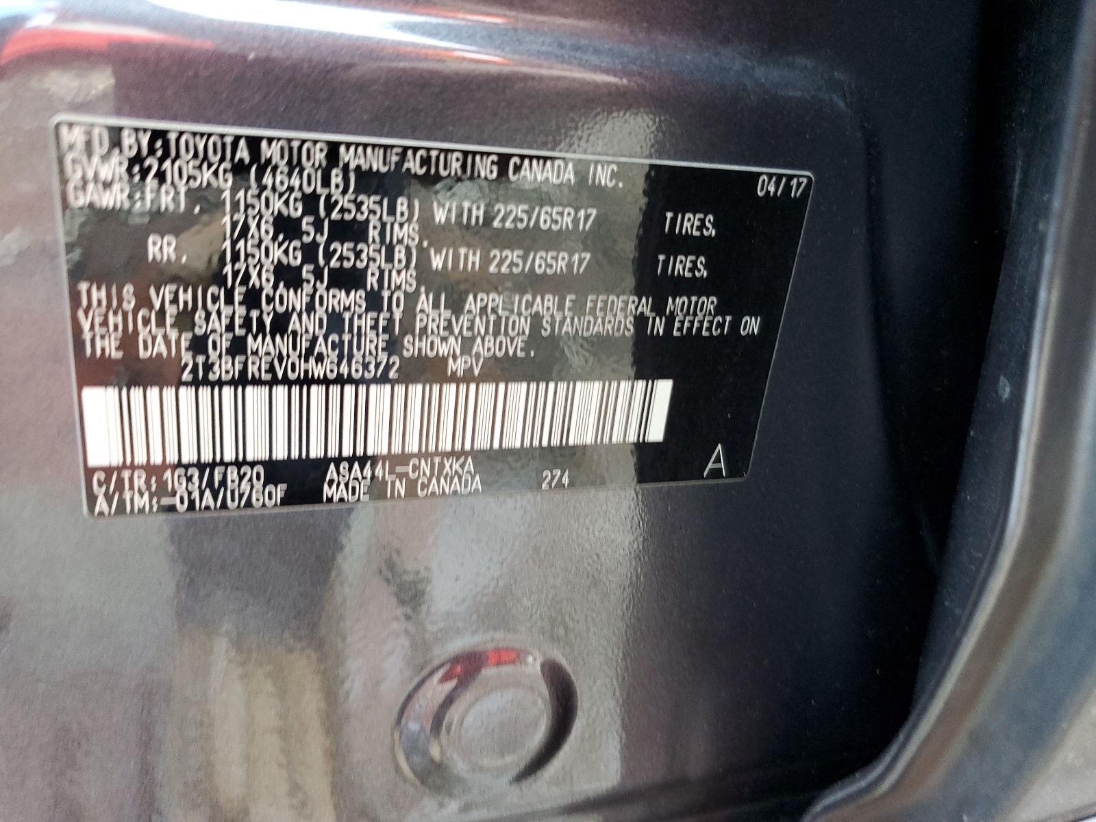 2T3BFREV0HW646372 2017 Toyota Rav4 Le