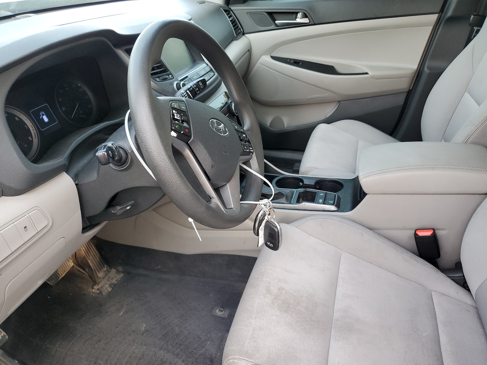 KM8J3CA48JU613360 2018 Hyundai Tucson Sel