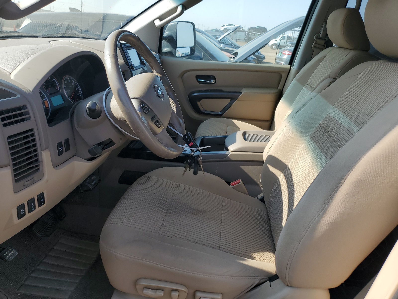 1N6AA0EC2FN513456 2015 Nissan Titan S