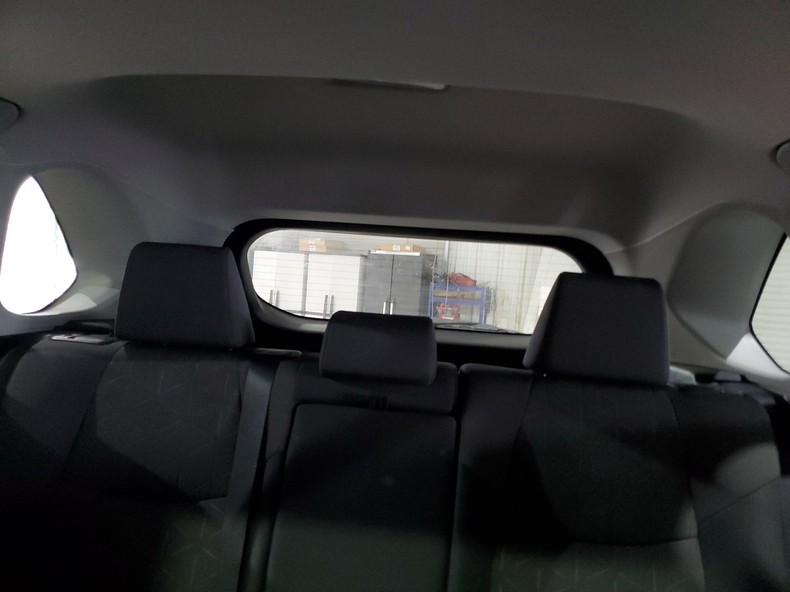 2T3P1RFV1KC048240 2019 Toyota Rav4 Xle