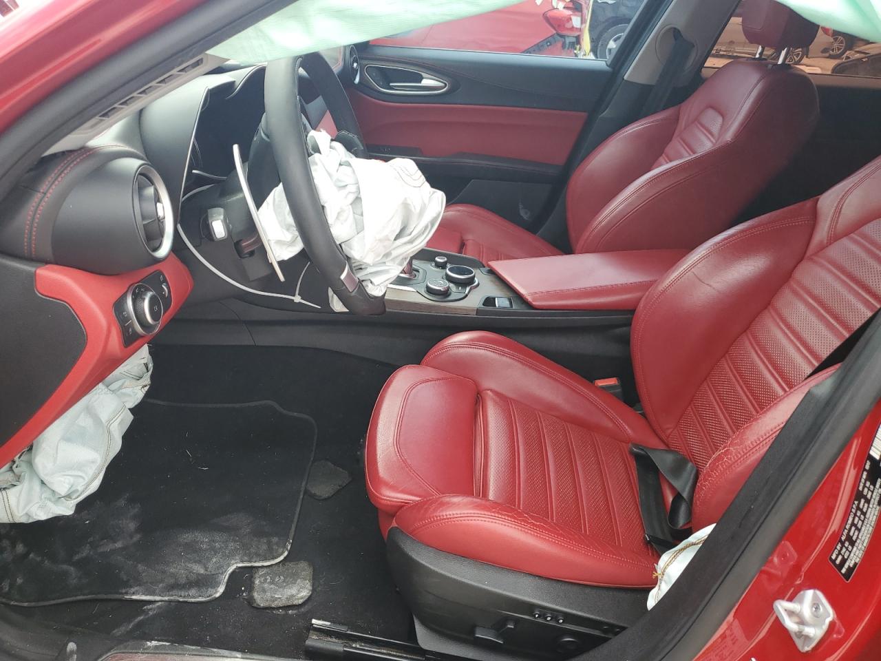 2017 Alfa Romeo Giulia Ti Q4 VIN: ZARFAEENXH7541445 Lot: 64854504