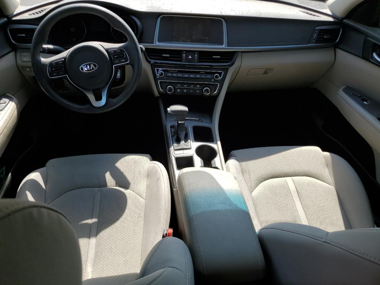 2018 Kia Optima Lx VIN: 5XXGT4L31JG267666 Lot: 63893564