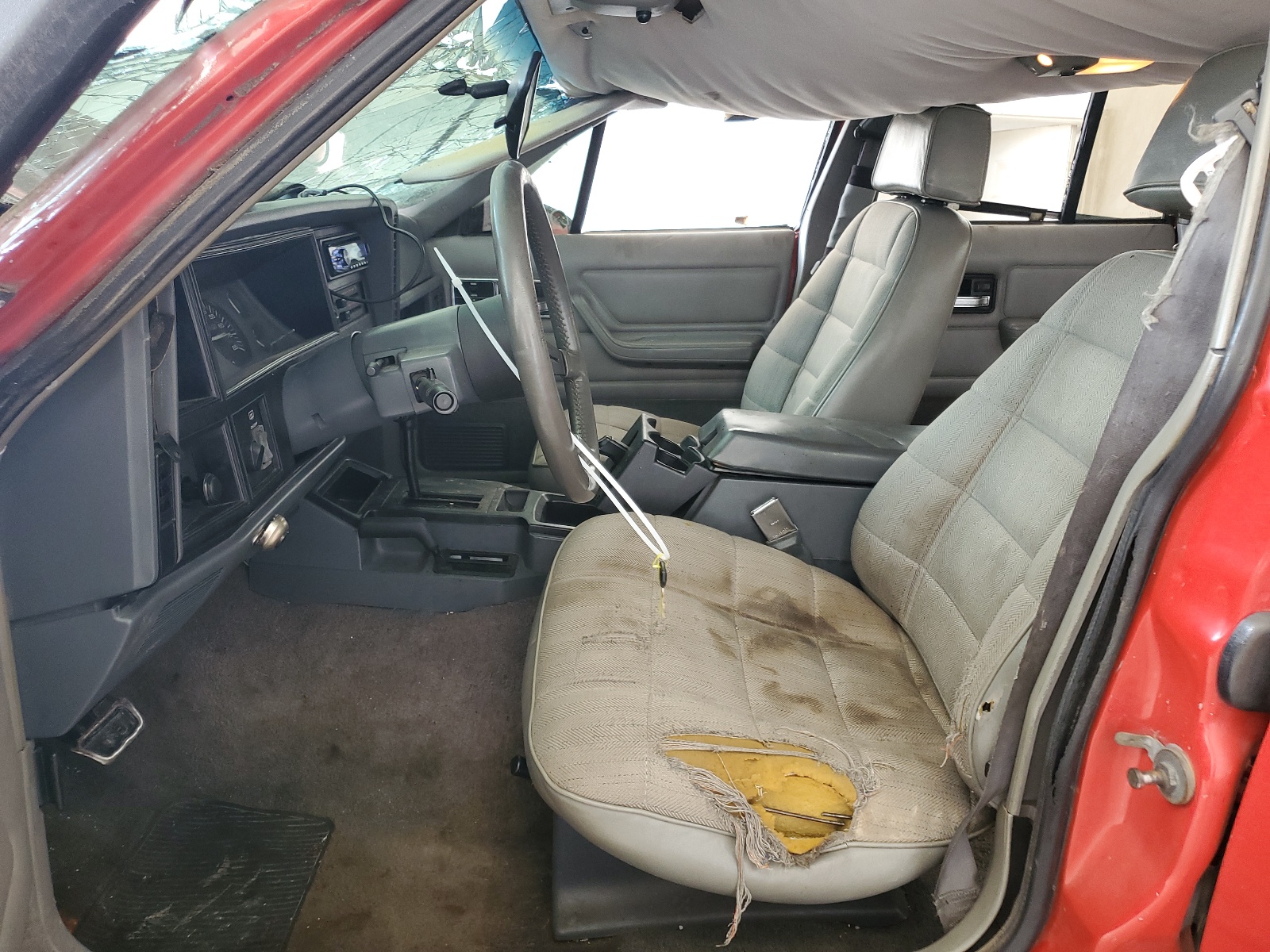 1J4FJ68S1RL129175 1994 Jeep Cherokee Sport