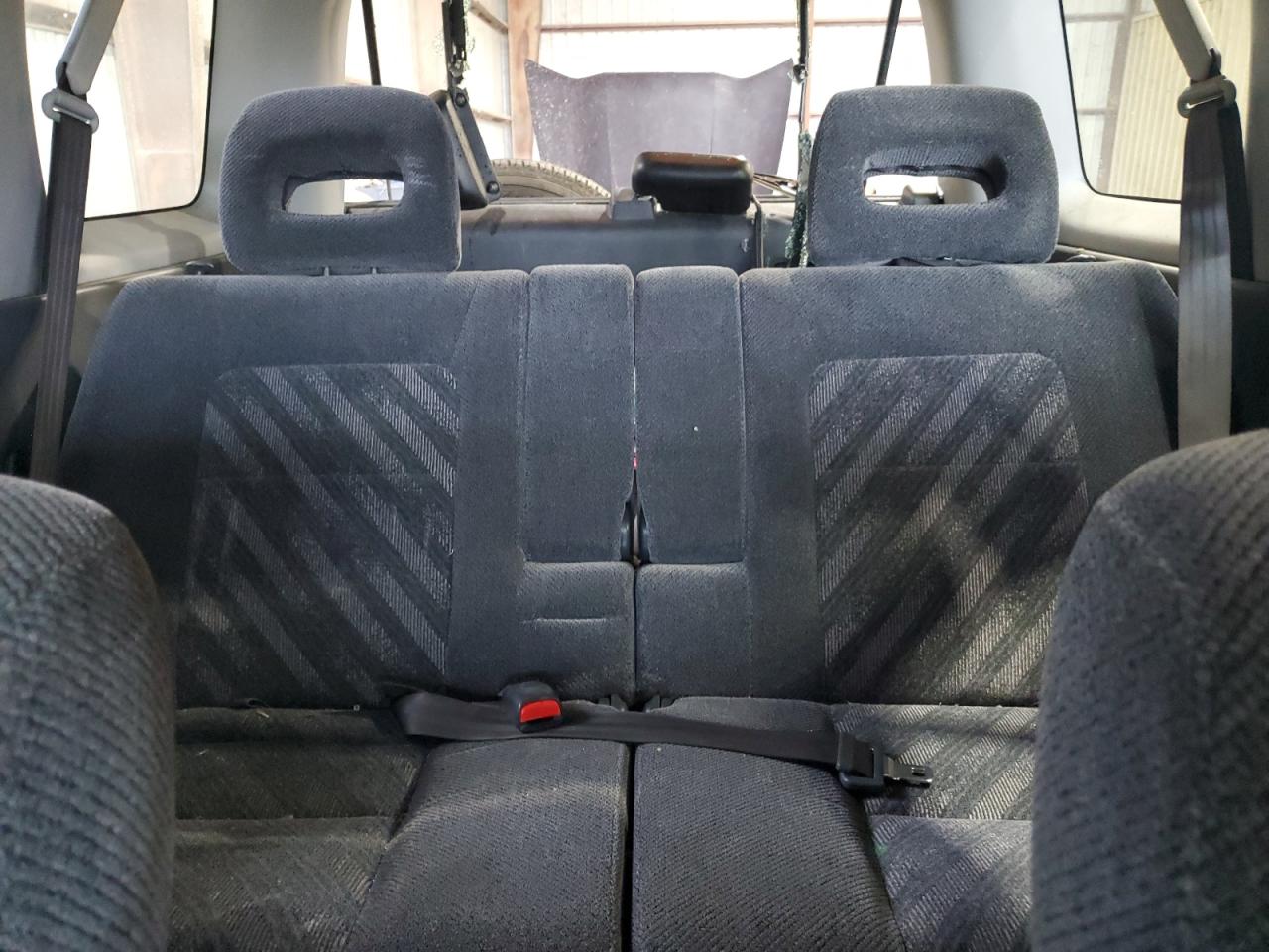 2000 Honda Cr-V Lx VIN: JHLRD2845YC007926 Lot: 65190504